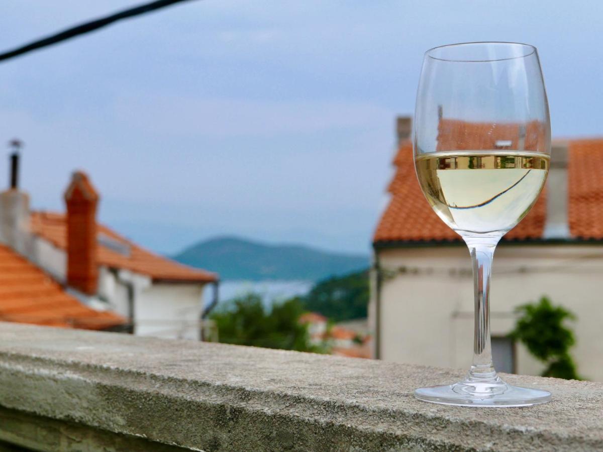 Potocina 21 Apartment Vrbnik Ngoại thất bức ảnh