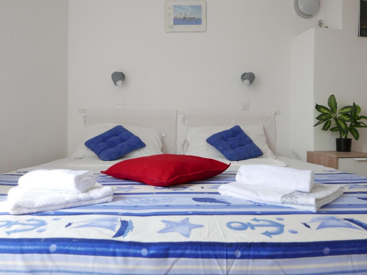 Potocina 21 Apartment Vrbnik Ngoại thất bức ảnh